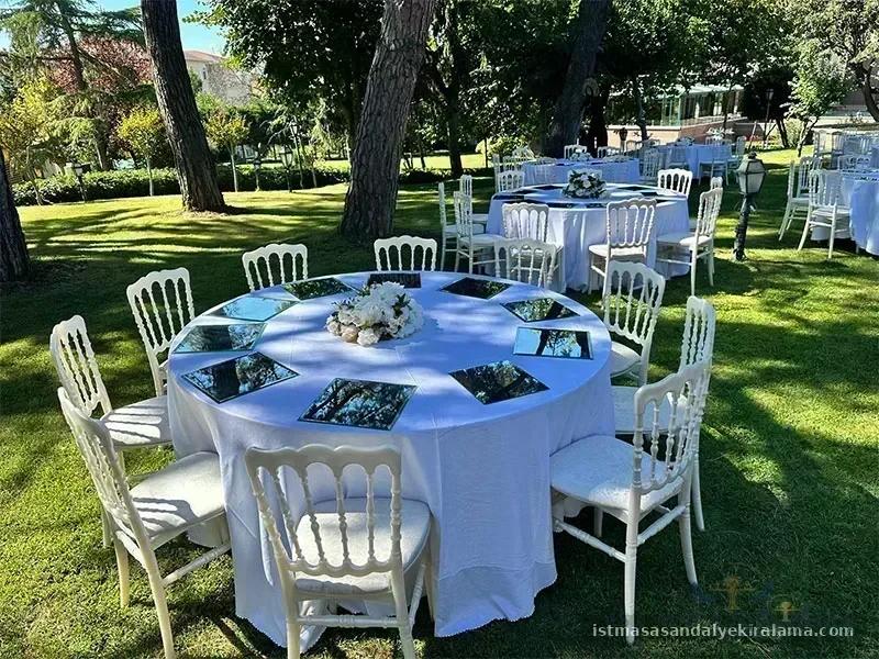 İstanbul VIP davet masa sandalye düzeni İstanbul VIP davet masa sandalye düzeni